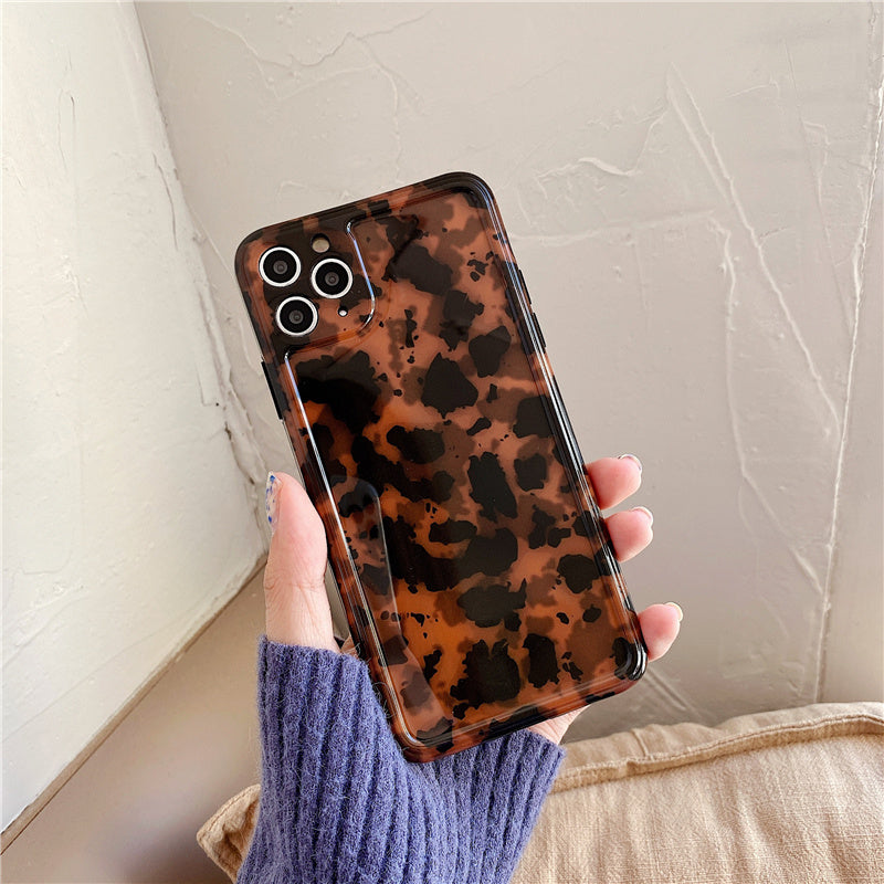 Retro Amber Leopard Print Applicable Phone Case